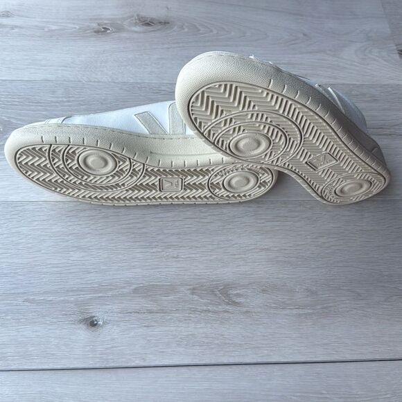 VEJA URCA CWL WHITE NATURAL size 8 sneakers NWT in box - Picture 9 of 10